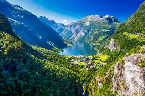 Flower Chulen of Norway