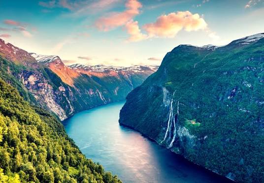 Flower Chulen of Norway